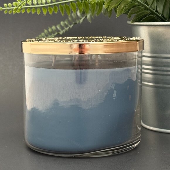 BBW To All A Good Night Bath & Body Works 3 Wick Candle - Picture 2 of 10